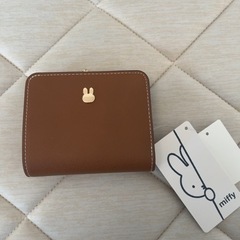 ミッフィー二つ折り財布