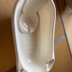 ベビーバス、チャイルドシート
