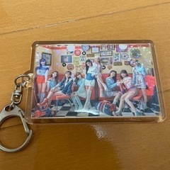 NiziU  ビジュアルハンガー　キーホルダーの画像