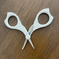 赤ちゃん用爪切りはさみの画像