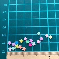 樹脂フレーク15g(カラフルスターミックス) ポリマークレイ冬休みの工作の画像