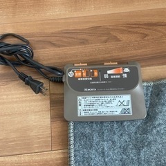 電気カーペット　美品の画像