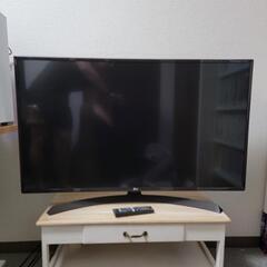 【確定済】LG 43Vテレビ、テレビスタンド付き