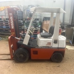 フォークリフト1.5t