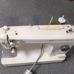 職業用ミシン　シュプール90の画像