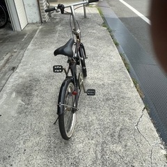 折りたたみ自転車
の画像