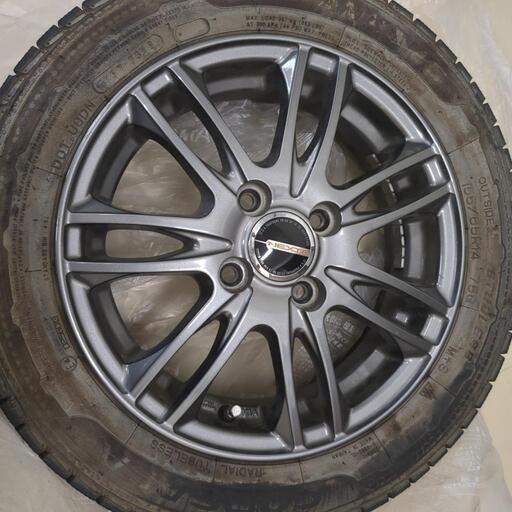 スタッドレスタイヤホイール付き4本セット 155/65R14