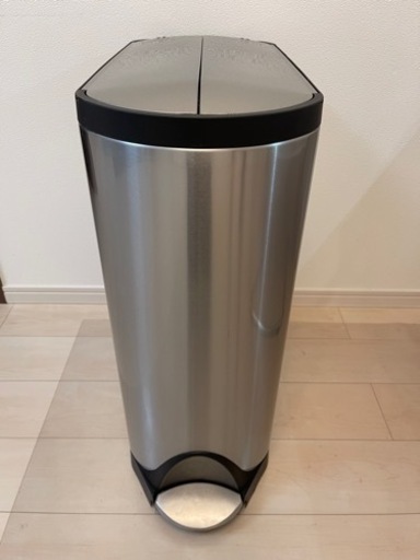 【受渡予定者決定】simplehuman シンプルヒューマン バタフライ ステップカン ステンレス ゴミ箱 45L CW1897