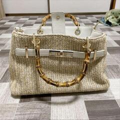 かごバッグの画像