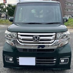 人気のN-BOX　カスタム　5.2万㎞　H28　83万円　シート...