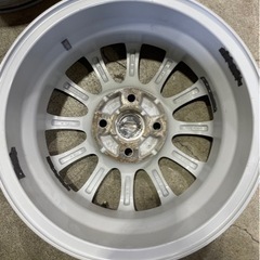 破格！14インチ日産純正ホイールの画像