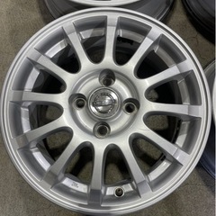 破格！14インチ日産純正ホイールの画像