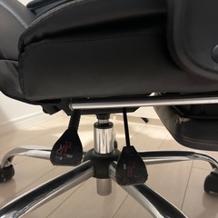 【応募中】オフィスチェアの画像