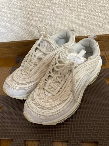 NIKE スニーカー