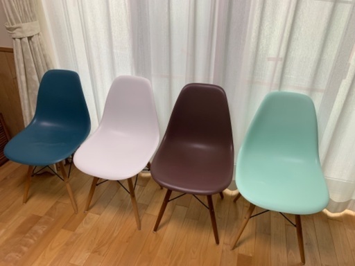 デザインチェア4脚お売りします。