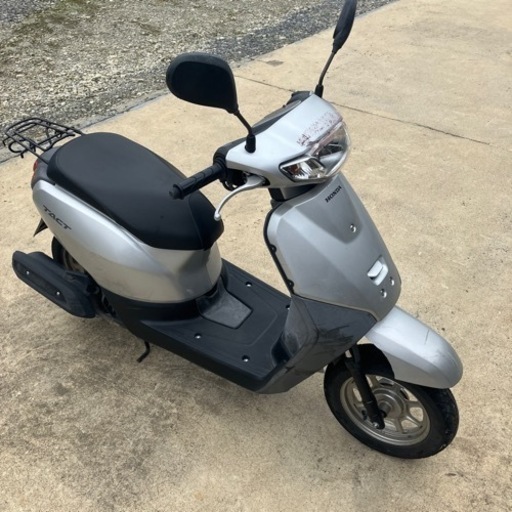 ホンダタクト　セルにてエンジンかかります　自賠責7年9月まで付いてます