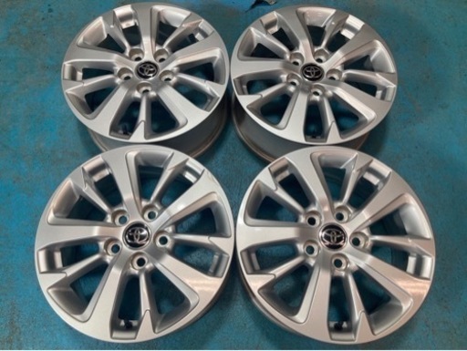 トヨタ ヤリスクロス 純正 16インチ 6.5j +45 PCD114.3 スタッドレス用にも