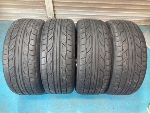 AKUT ゼロブレイク フォース 20インチ 8.5j +40 6H PCD139.7 NITTO 225/35R20 ハイエース