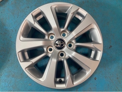 トヨタ ヤリスクロス 純正 16インチ 6.5j +45 PCD114.3 スタッドレス用にも