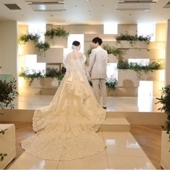 ウェディングドレス9,11,13号　ミカドサテンの画像