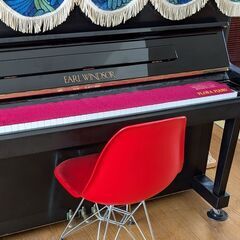 【無料】アップライトピアノFloraフローラEarl Windsor W112 お譲り致します。【S60年購入】の画像