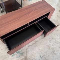 決まりました☆7/19までに引取できる方⚠️テレビボード☆幅120cm☆格安☆中古☆配達相談可能☆早い者勝ち🫵🏾新生活に♪の画像