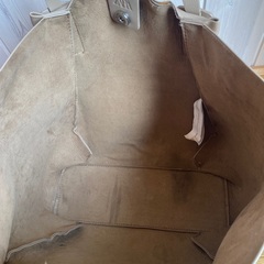 ビジネスバッグ A4 Zara スウェード オフィスカジュアル ベージュの画像