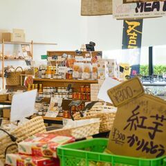 【募集再開】5月新規開業！食の複合施設 マルシェ&ギフトショップ オープニングスタッフの画像