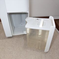 🍎シャープ 衣類乾燥除湿機 プラズマクラスター CV-H120W②の画像
