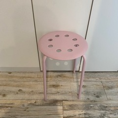 IKEA ピンク　スツール