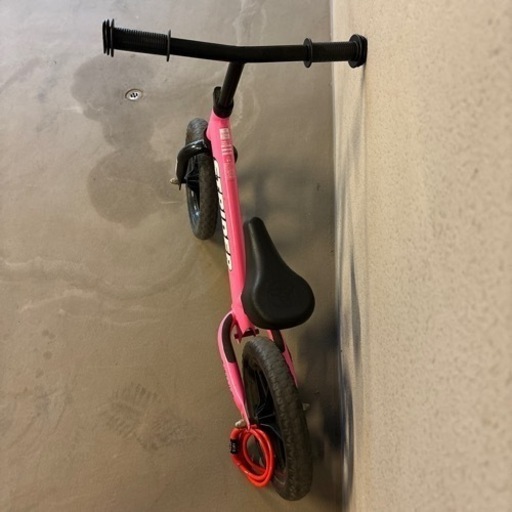 ストライダー　12インチ　ピンク 美品】STRIDER ストライダー12スポーツ バランスバイク ピンク STRIDER