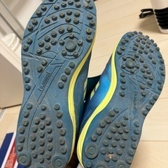 子供サッカーシューズの画像