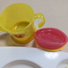 アンパンマン 離乳食 プレートとマグカップセットの画像
