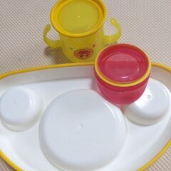 アンパンマン 離乳食 プレートとマグカップセットの画像