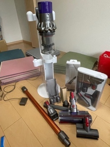 取引中【急募】 ✨️超美品✨️7/16引き取り希望！dyson掃除機\u0026dogのセット