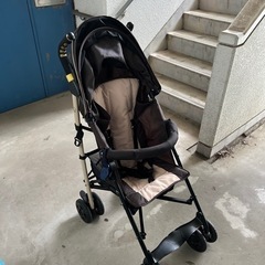 ベビーカー