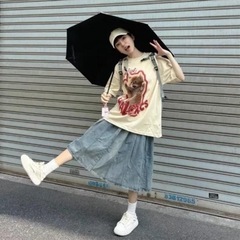 【地元限定価格】レディース　Tシャツ　猫　アイボリー　Ｌサイズ　新品の画像