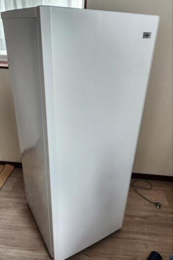 美品！冷凍庫