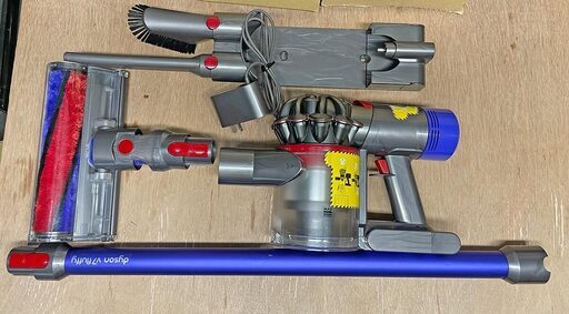 ダイソン / dyson 掃除機 V7 Fluffy SV11