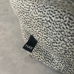 HAY PUUFの画像