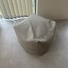 HAY PUUF