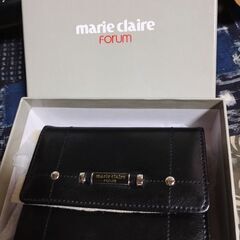 marieclaire 折り畳み財布　新品未使用