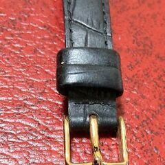 ダニエルウェリントン　スワロフスキー28ミリ レディース　電池新品7月16日交換済みの画像