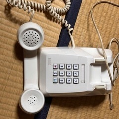 プッシュ式電話の画像