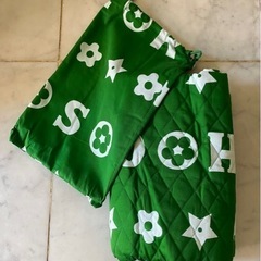 マット ピクニックマット  レジャーマット　コットン地〈スーパーホップス特製〉グリーンにホワイト字　布袋入りマット　　　　　　　　の画像