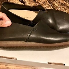 grow naturally グロウナチュラリー スリッポンシューズ 本革 黒の画像