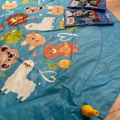 水遊び　子供用の画像