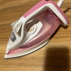 T-fal スチームアイロンの画像