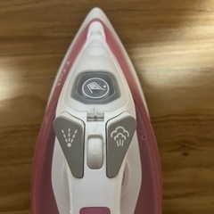 T-fal スチームアイロンの画像