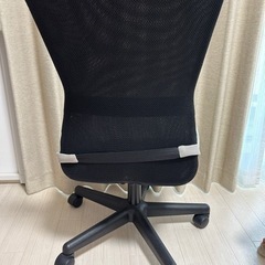 ニトリ　オフィシャルチェアの画像